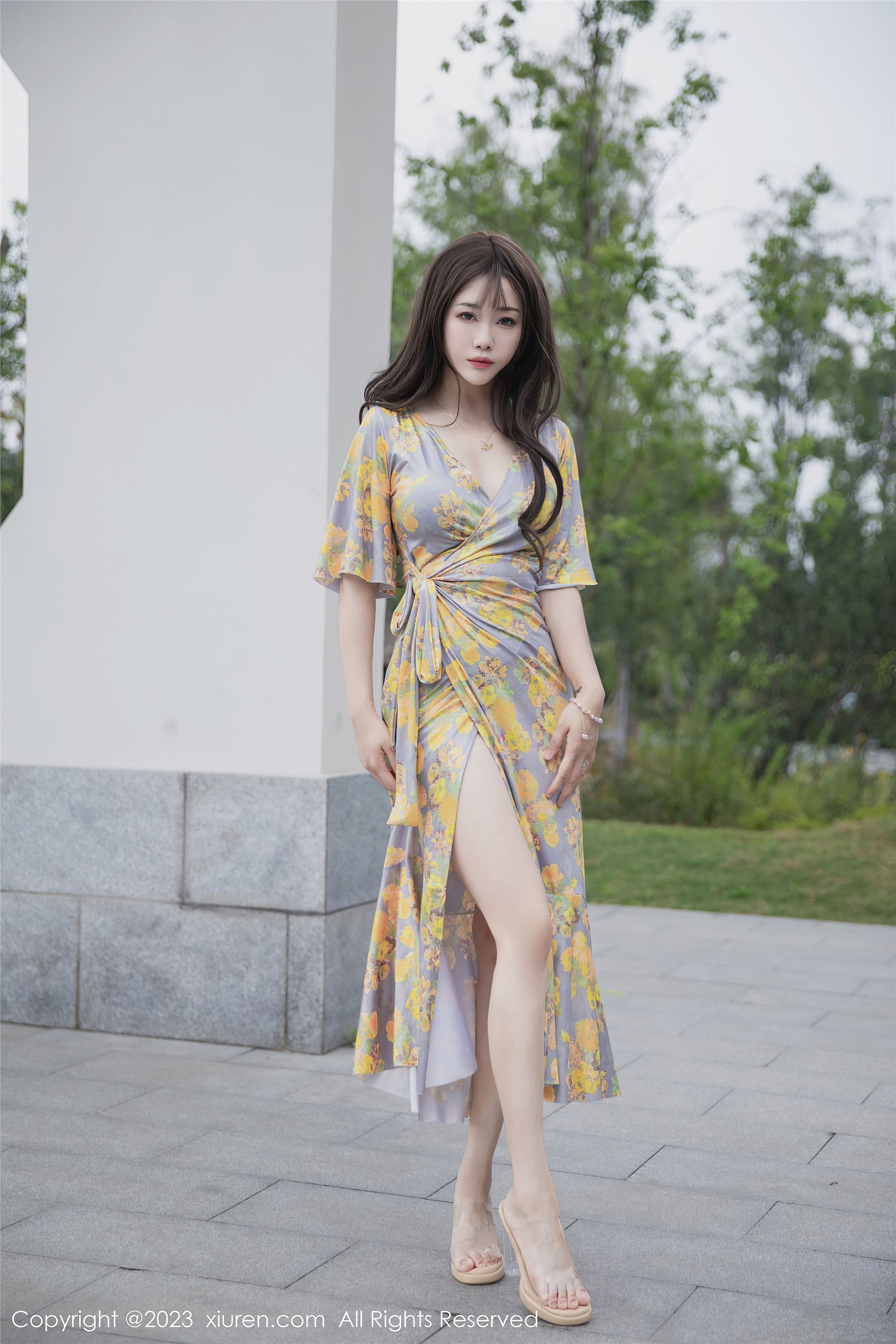 XiuRen秀人网  2023.06.20 NO.6949 严利娅Yuliya